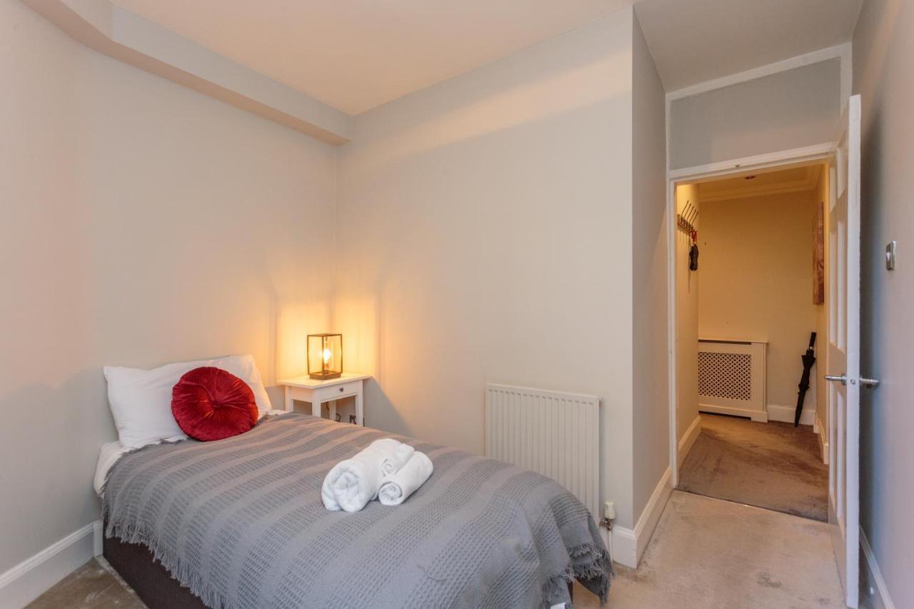 Beautiful Hideout In Center Of Edinburgh Apartment Exterior photo